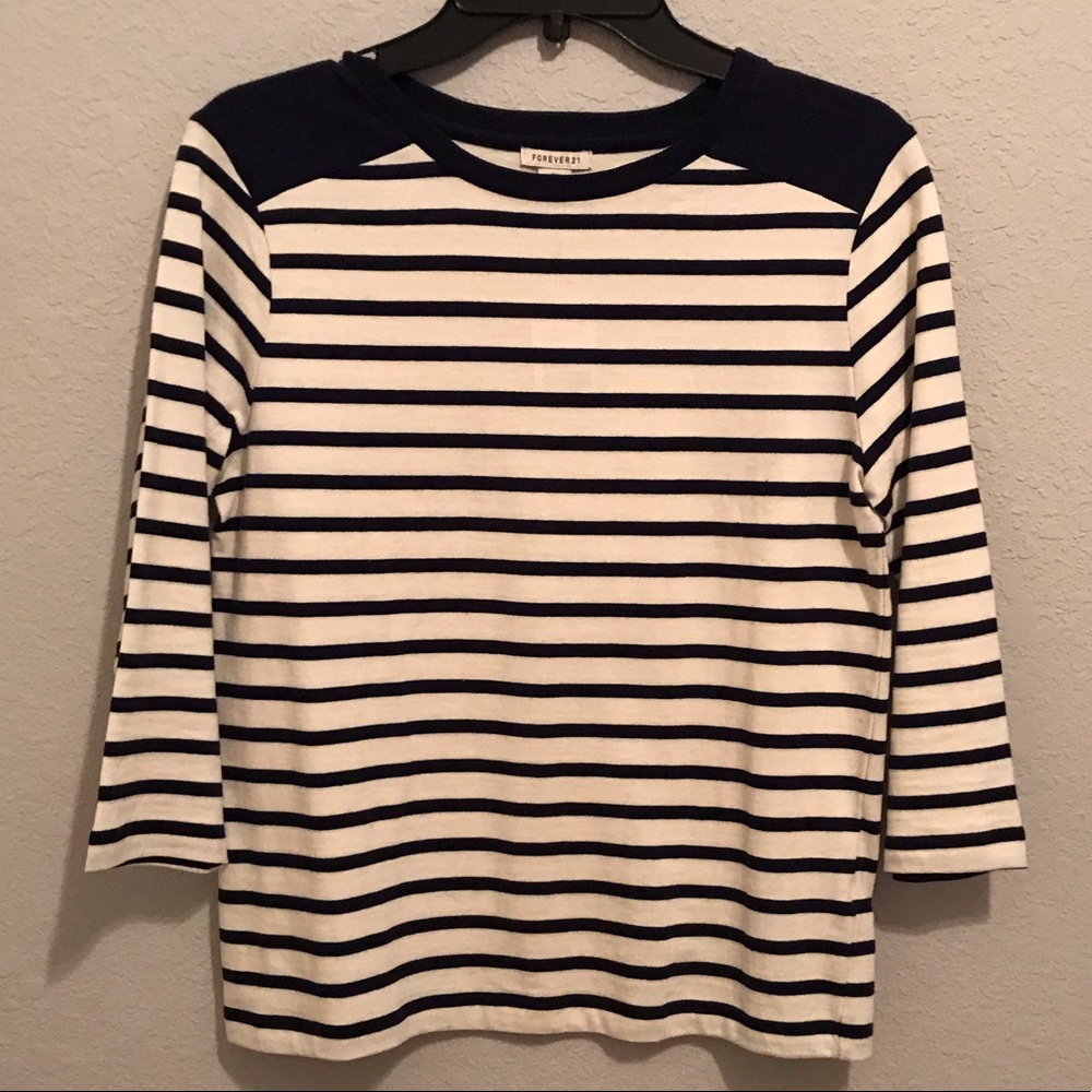 White and blue stripped Top